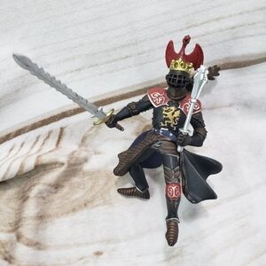 Papo 2006 Battle Knight 4" Plastic Figure Black Red Gold Silver Sword Staff